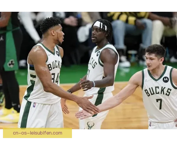 凯尔特人迎战雄鹿激战 NBA东部强强对决 争夺季后赛席位