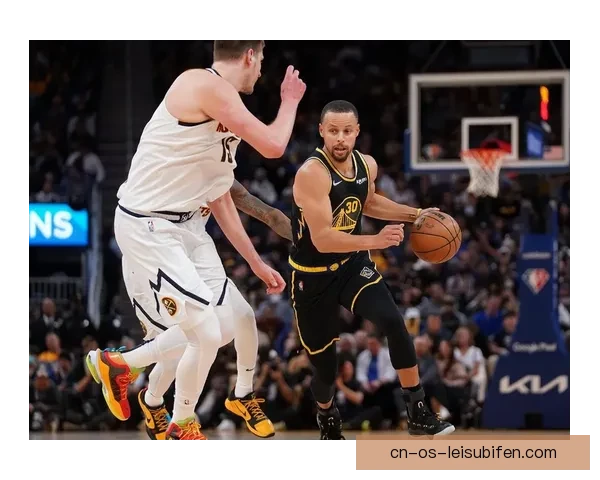 开拓者力克国王赛季激战再现双方比分焦灼精彩瞬间 开拓者力克国王赛季激战再现双方比分焦灼精彩瞬间